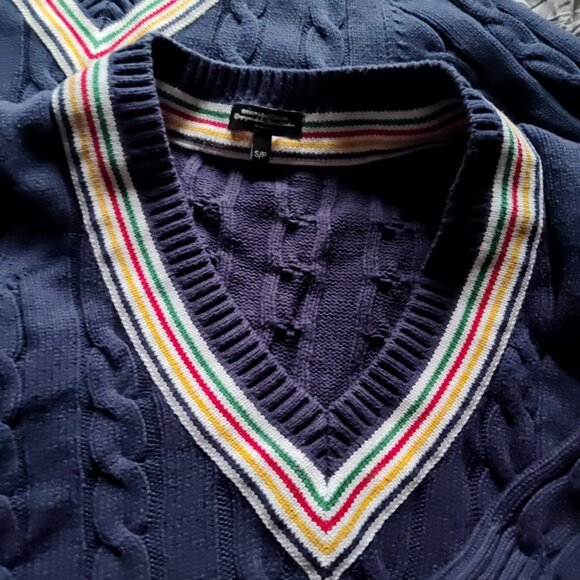 NWOT Hudson Bay Stripes His & Hers V-neck Sweaters Photoshoot Christmas Engageme - Picture 12 of 13